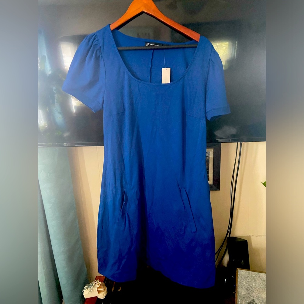 Dress with pockets